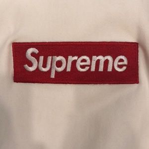 Supreme box logo